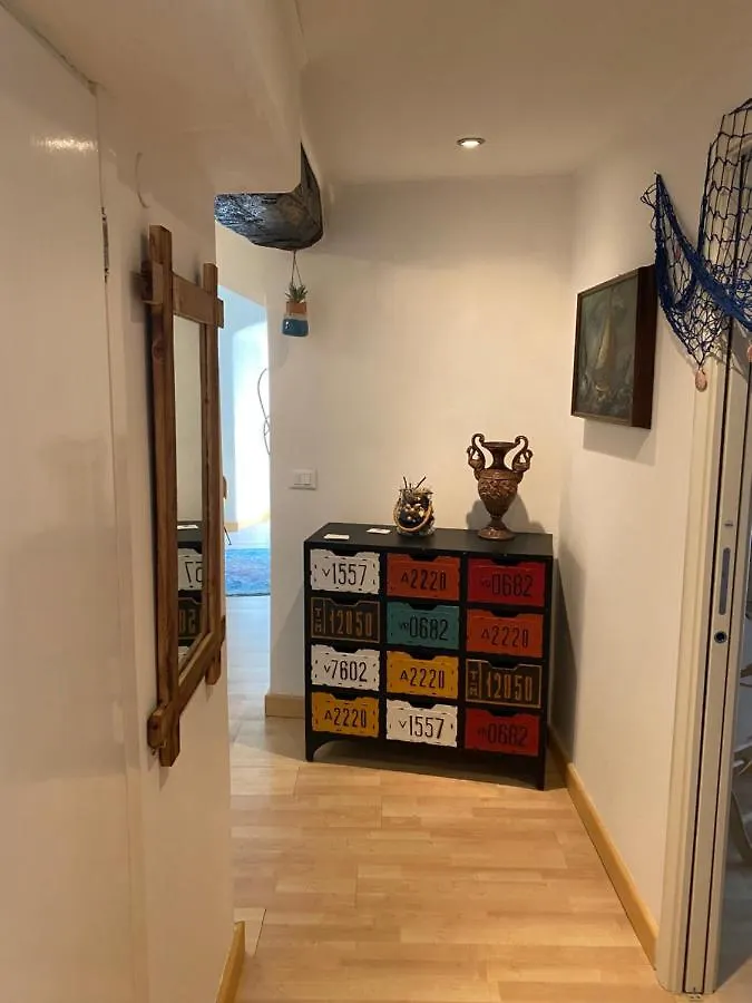 La Torre Saracena Di Tellaro - Confirenthouse Apartment Italy